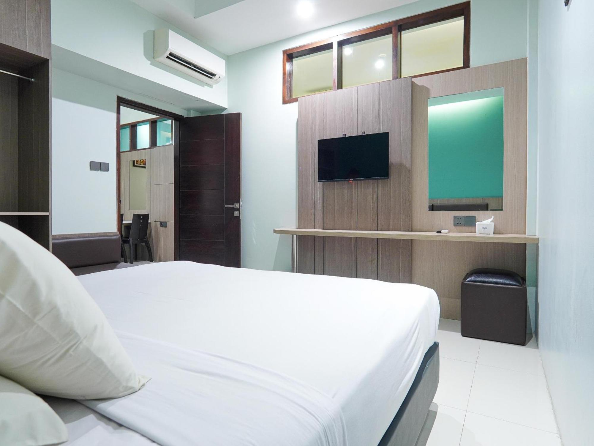 Sun In Pangandaran Hotel Экстерьер фото