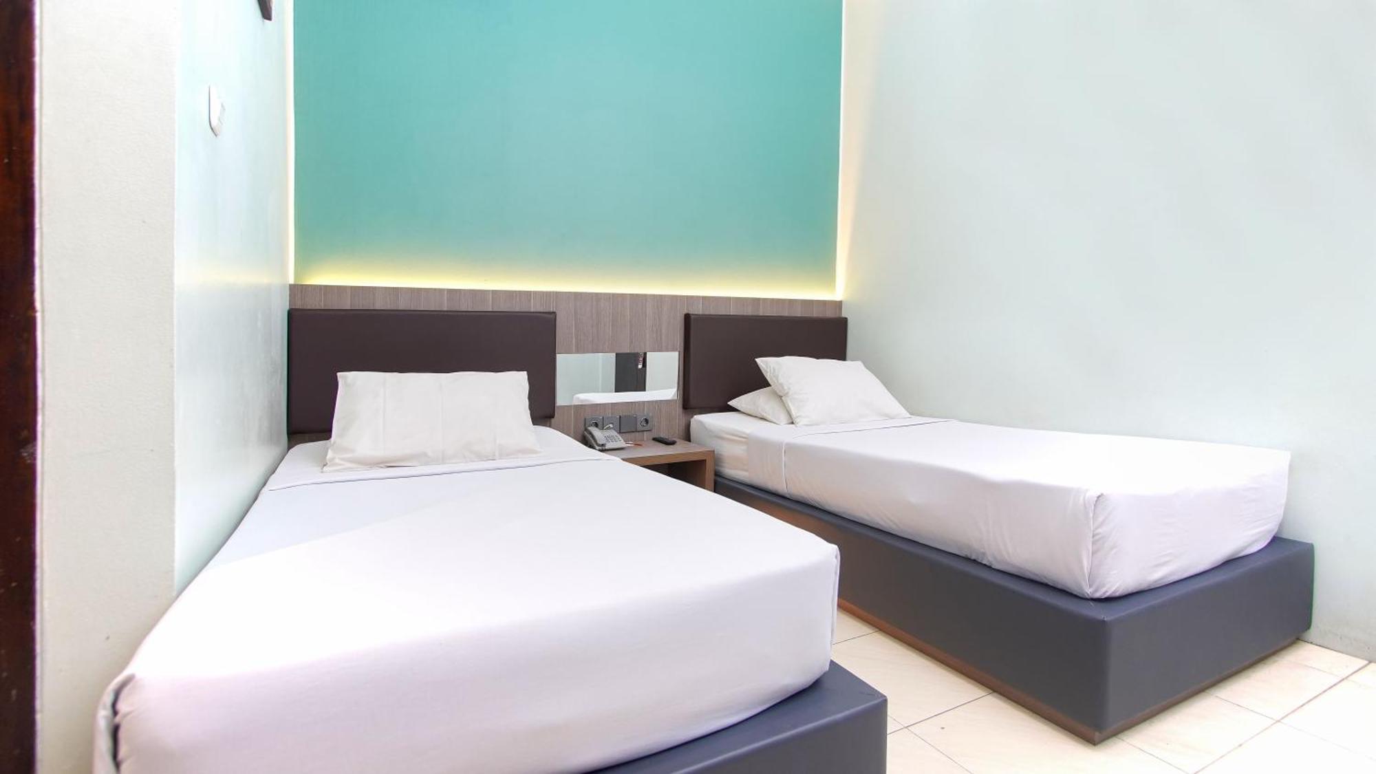 Sun In Pangandaran Hotel Экстерьер фото